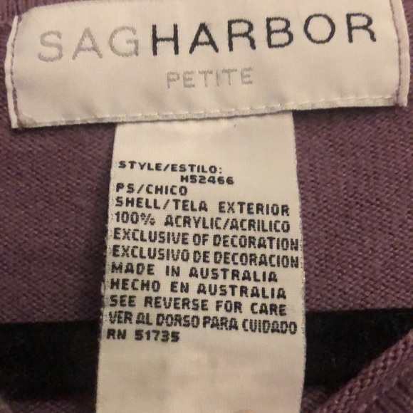 Sag Harbor Petite lightweight 3/4 sleeve embroidered sweater - Picture 2 of 5